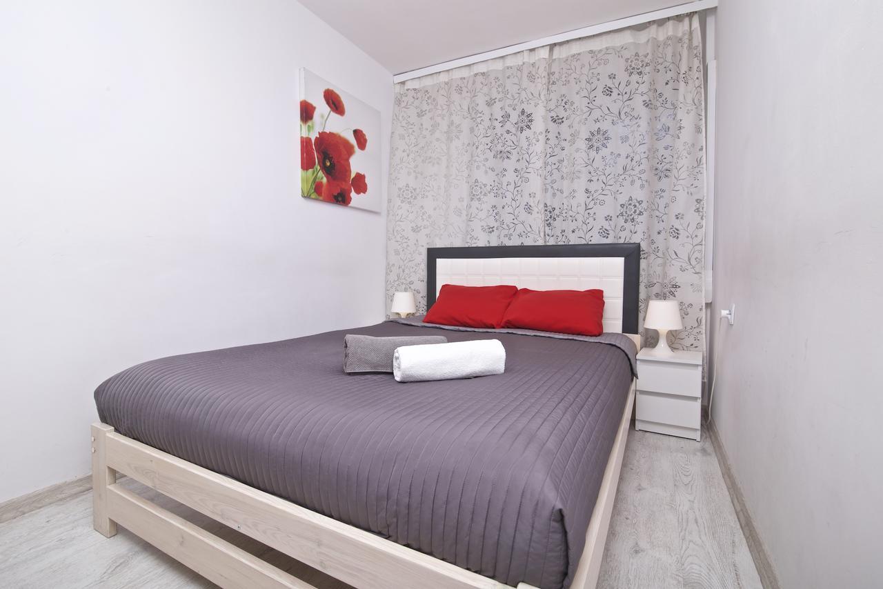 Warszawa Centrum Apartament Daniella Luaran gambar
