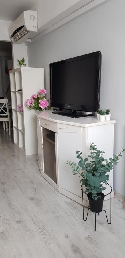 Warszawa Centrum Apartament Daniella Luaran gambar